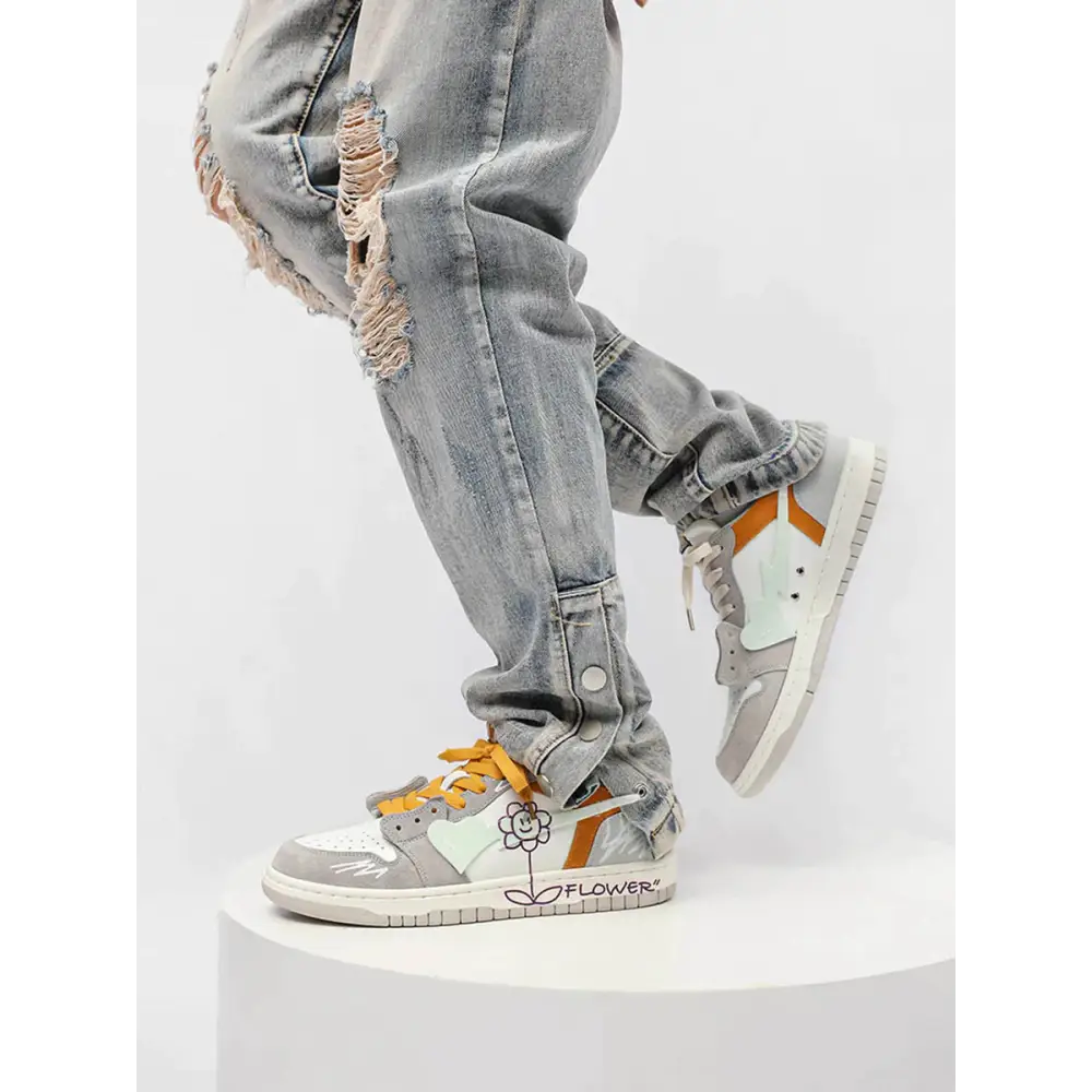 Women’s Sneakers 179