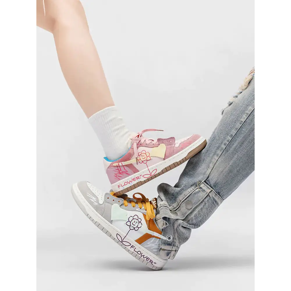Women’s Sneakers 179
