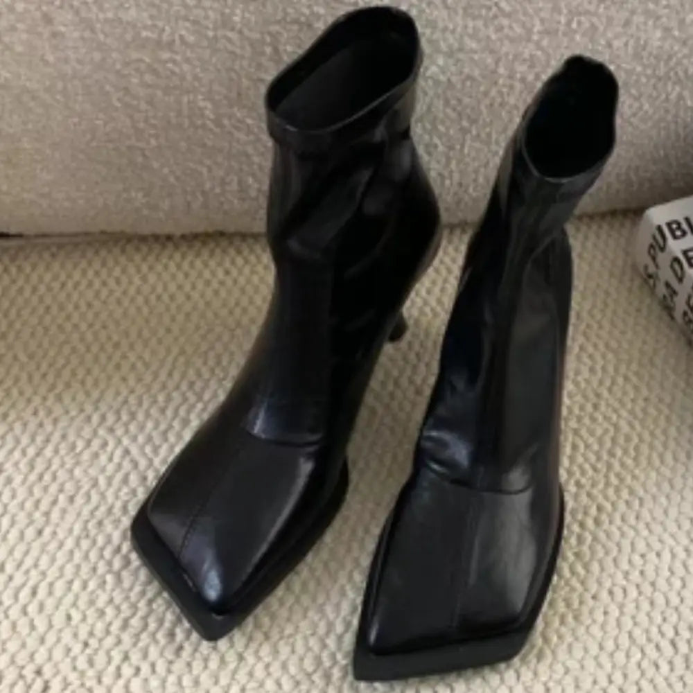 Women’s Boots 270