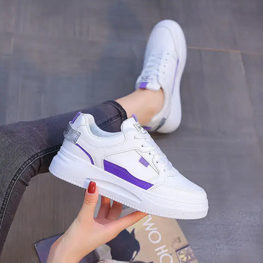 Women’s Sneakers 194