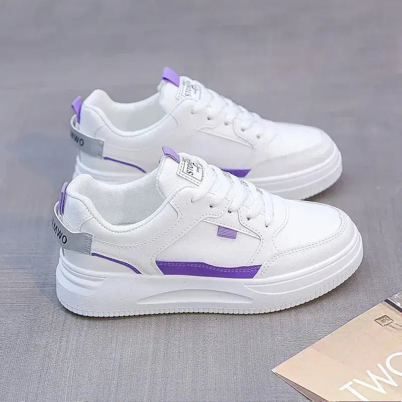 Women’s Sneakers 194