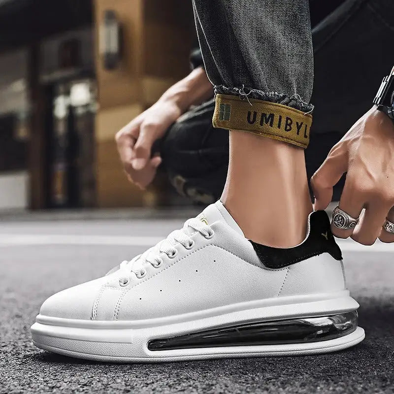 Men’s Sneakers 484