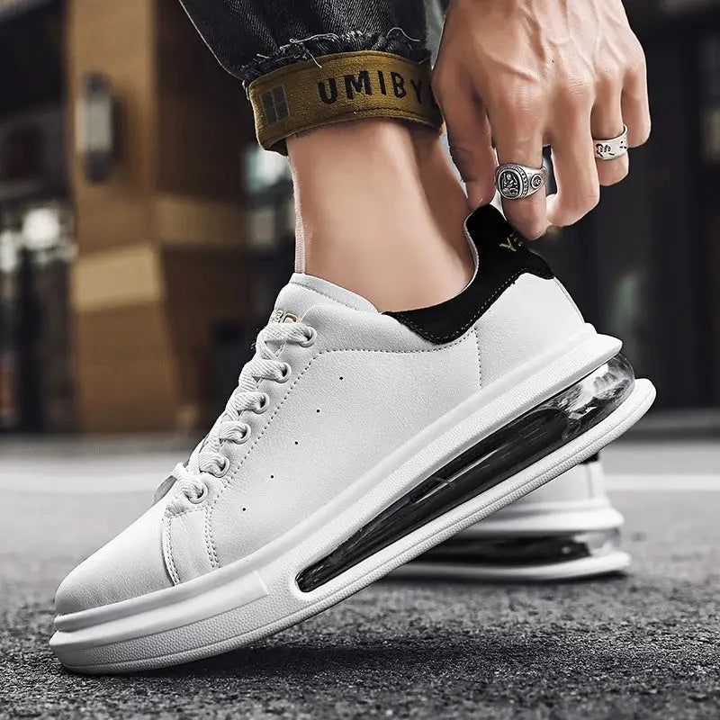 Men’s Sneakers 484