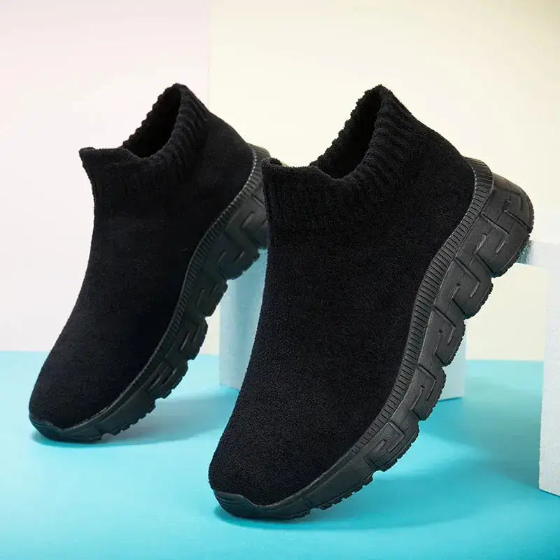 Men’s Sneakers 556