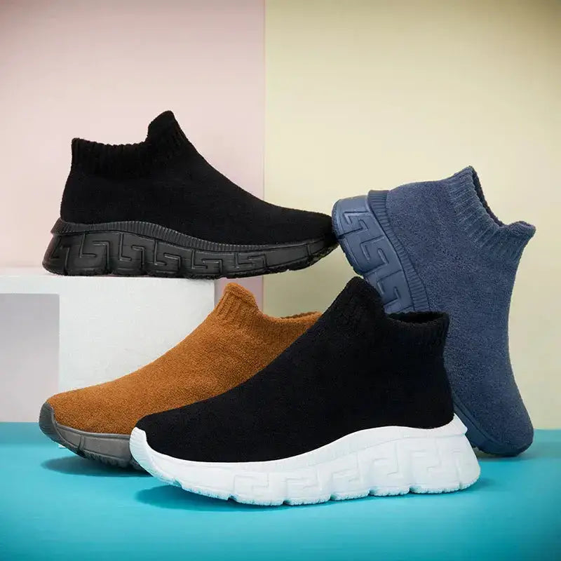 Men’s Sneakers 556