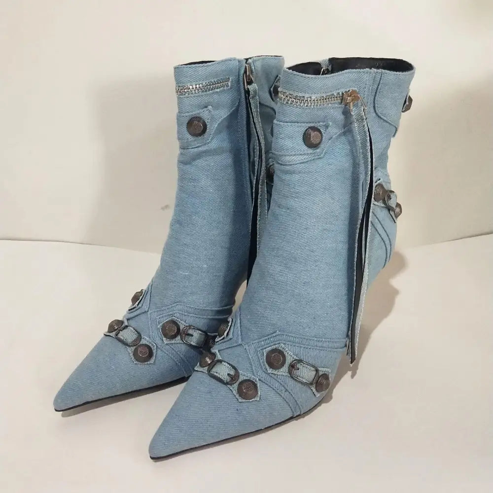Women’s Boots 265