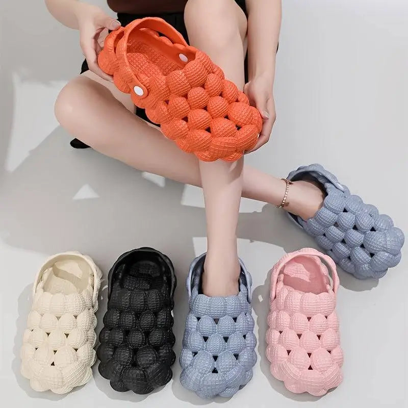 Women’s Slippers 208