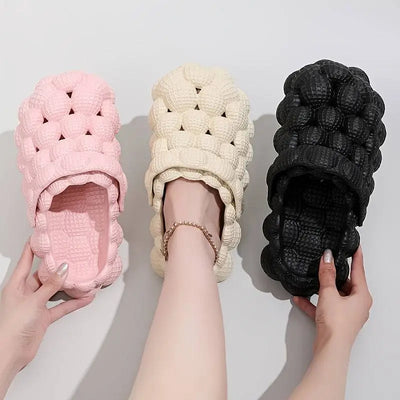 Women’s Slippers 208