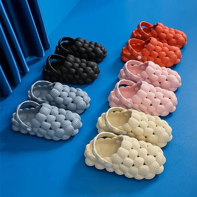 Women’s Slippers 208