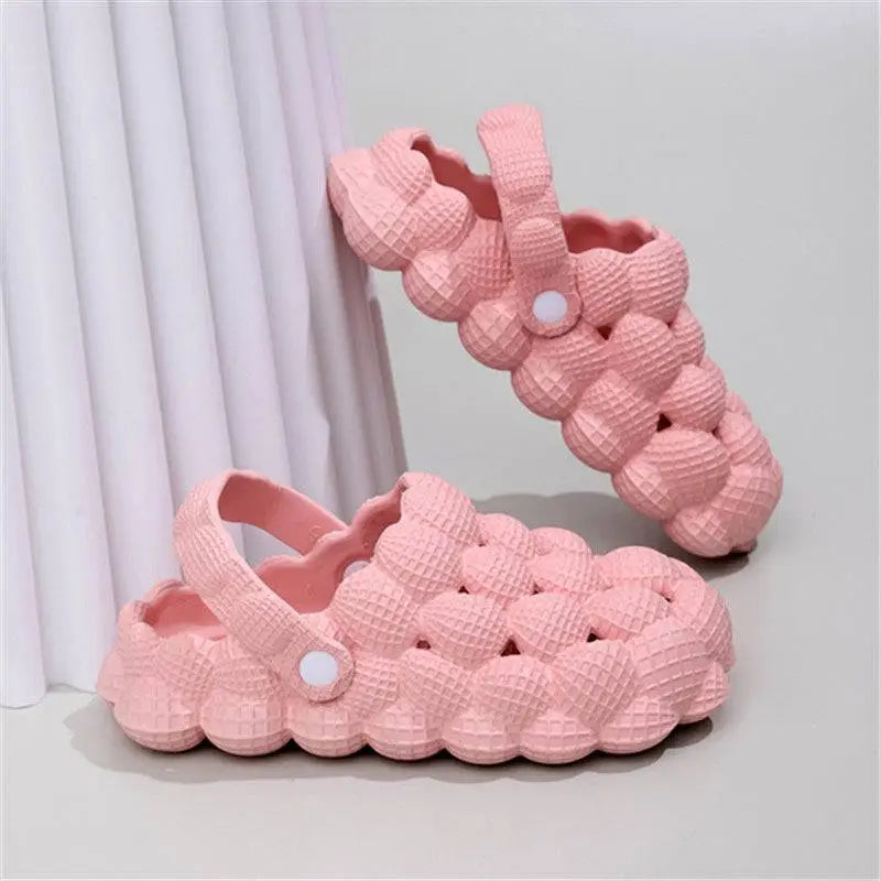 Women’s Slippers 208