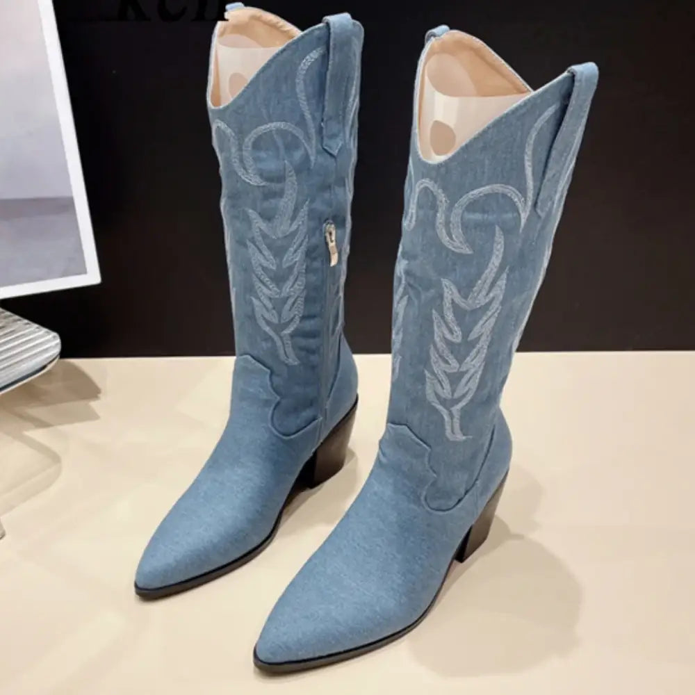 Women’s Boots 261