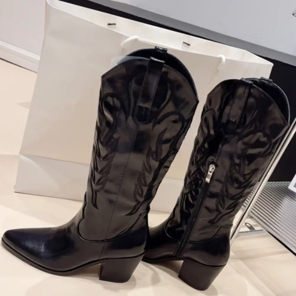 Women’s Boots 261