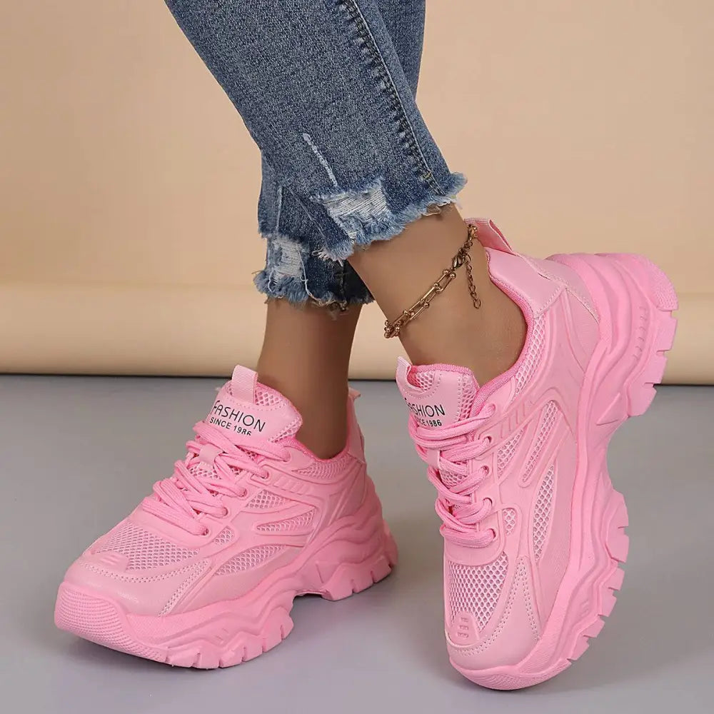 Women’s Sneakers 208