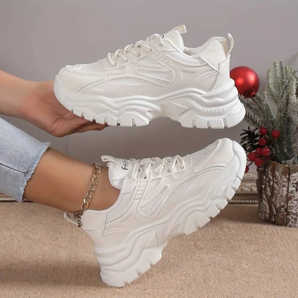Women’s Sneakers 208