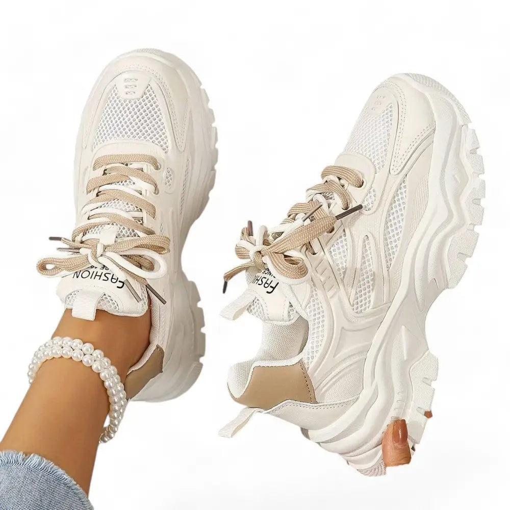 Women’s Sneakers 208