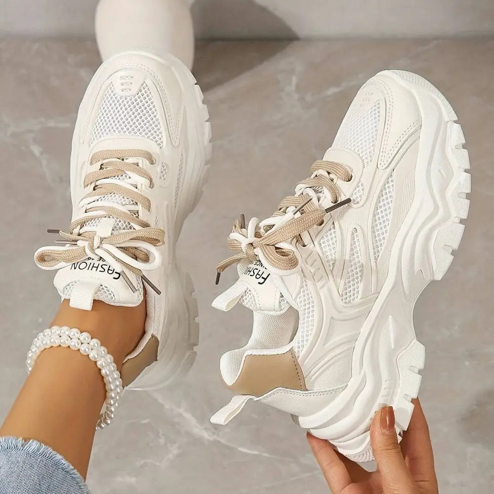 Women’s Sneakers 208