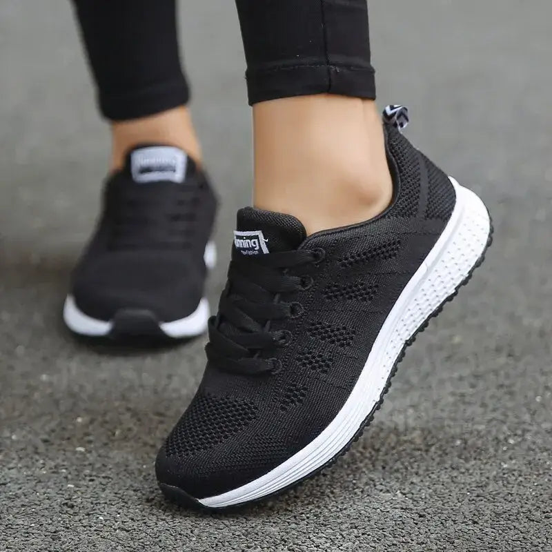 Women’s Sneakers 146