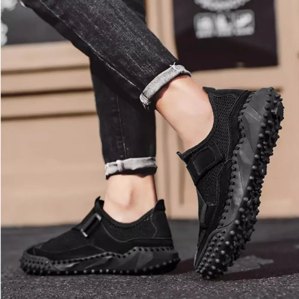 Men’s Sneakers 452