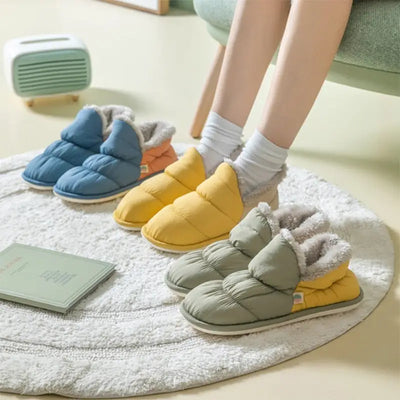 Women’s Slippers 210