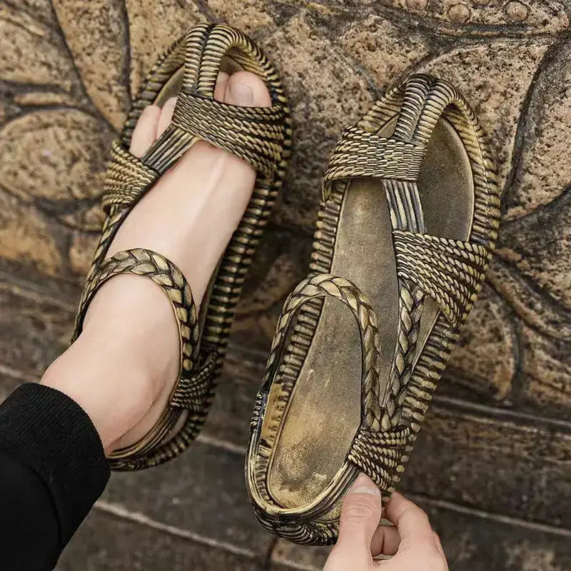 Men’s Sandals 320