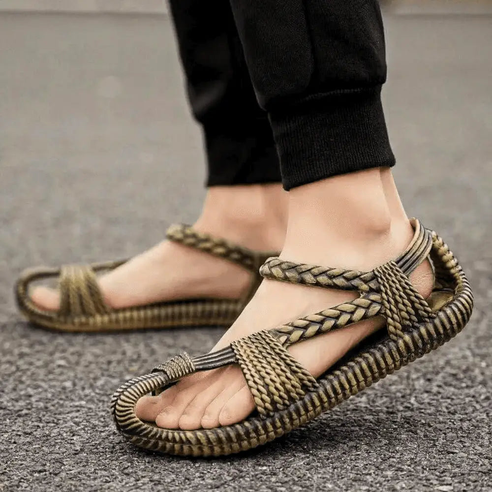 Men’s Sandals 320