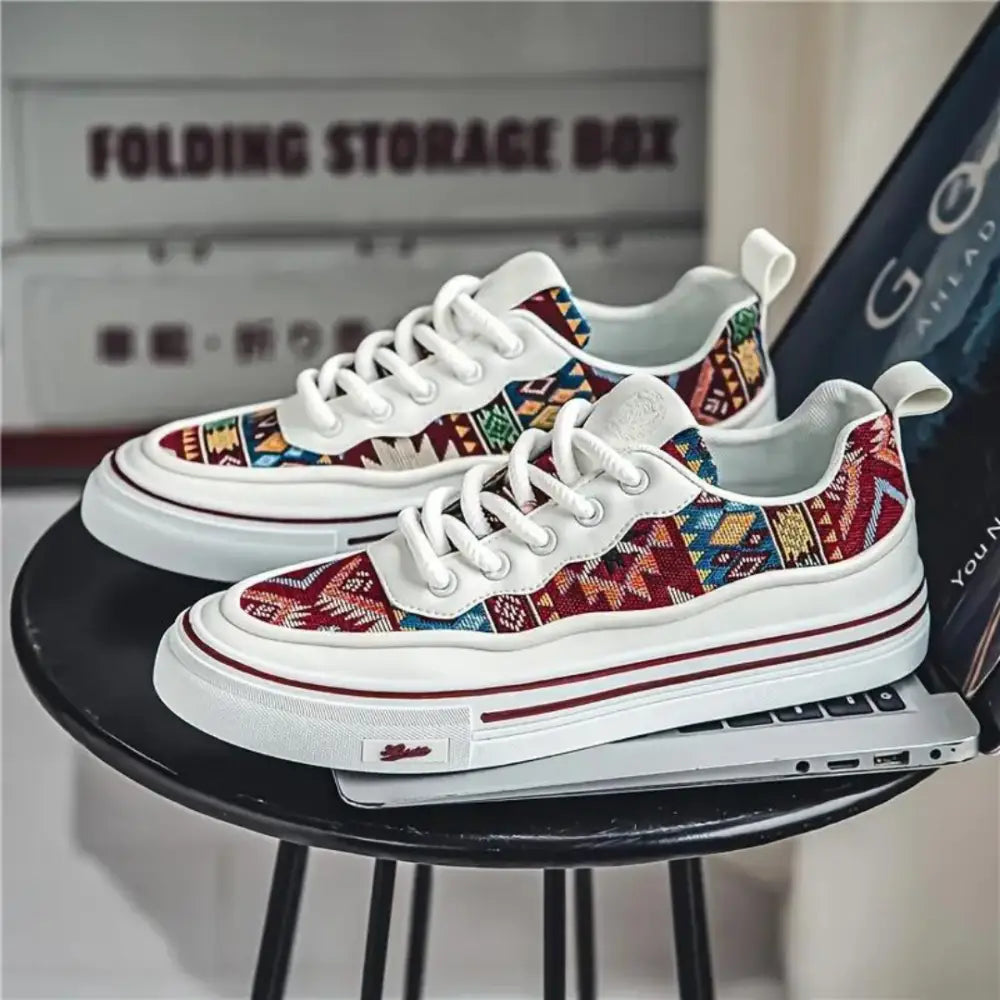 ERKEK SPOR AYAKKABI 550