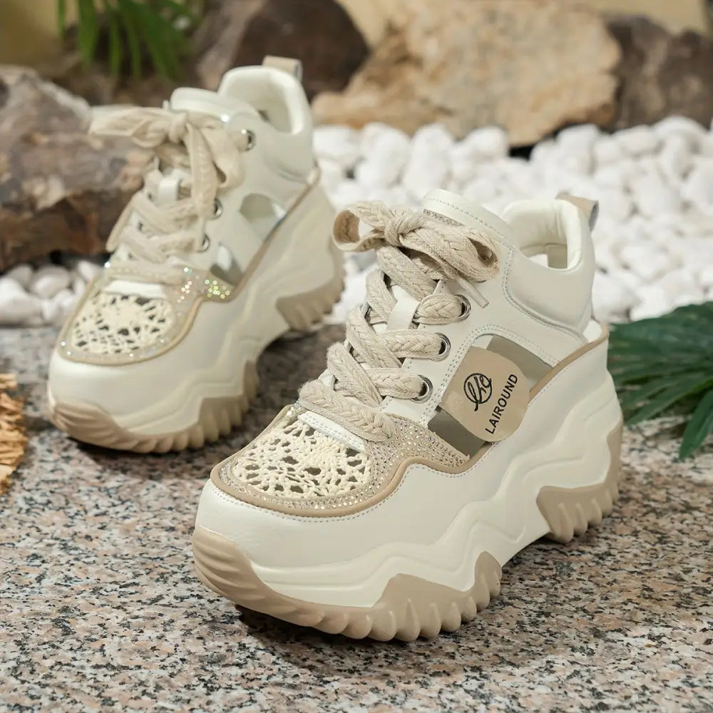 Women’s Sneakers 197
