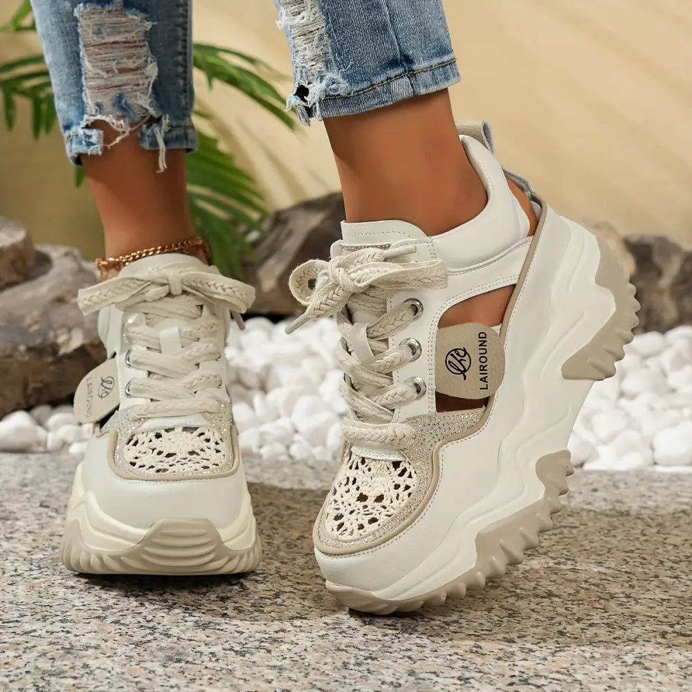 Women’s Sneakers 197