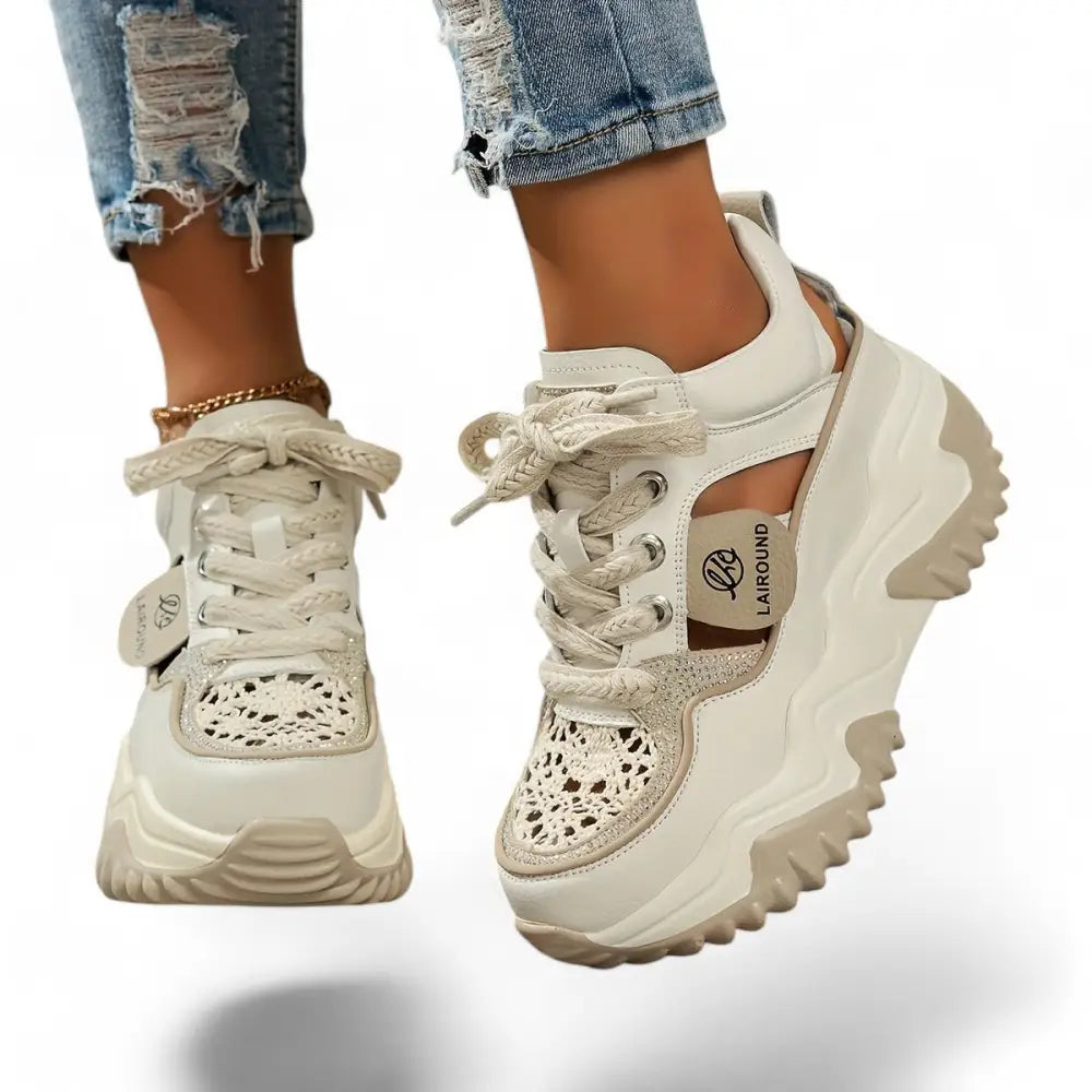 Women’s Sneakers 197
