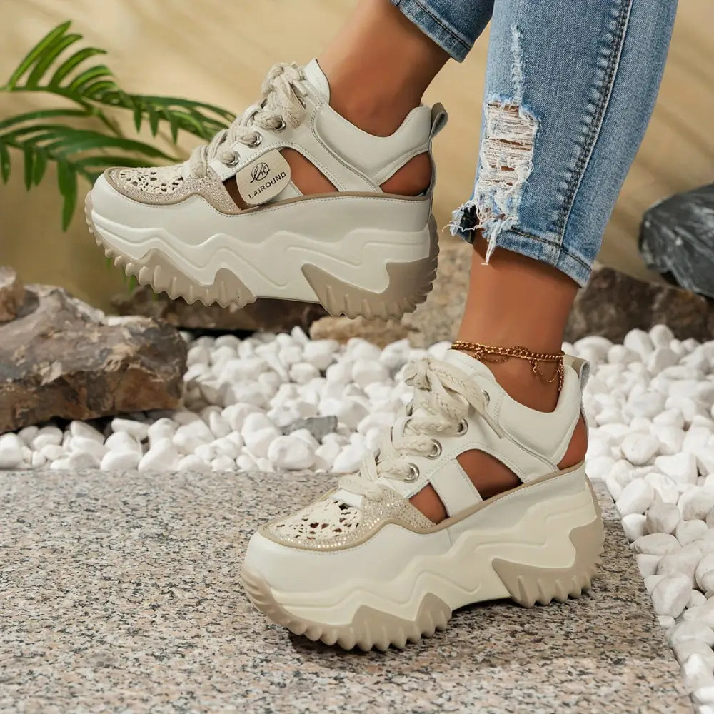 Women’s Sneakers 197