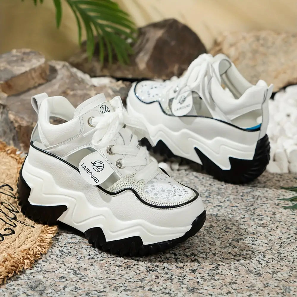 Women’s Sneakers 197