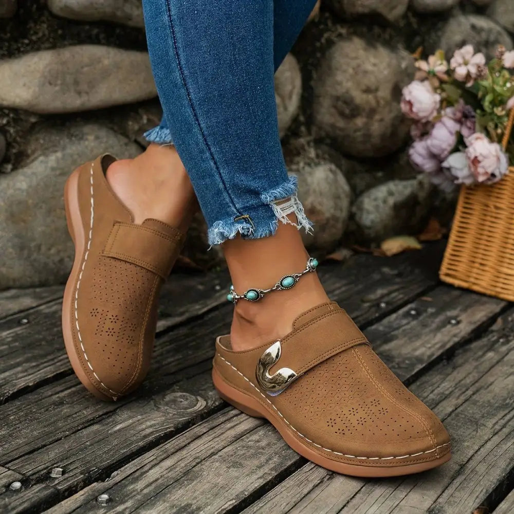 Women’s Slippers 224