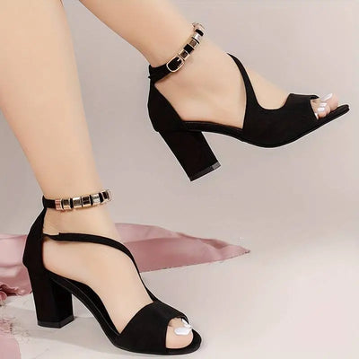 Women’s Heels 210