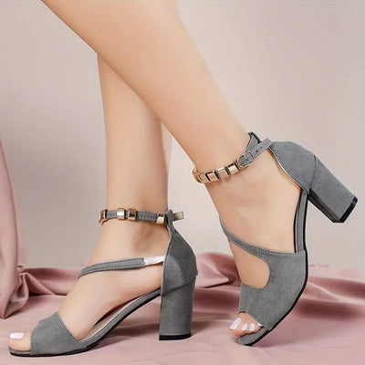Women’s Heels 210