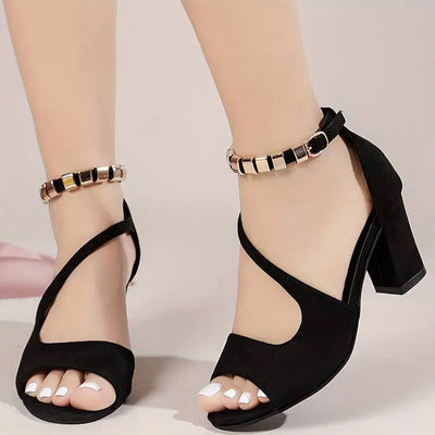 Women’s Heels 210