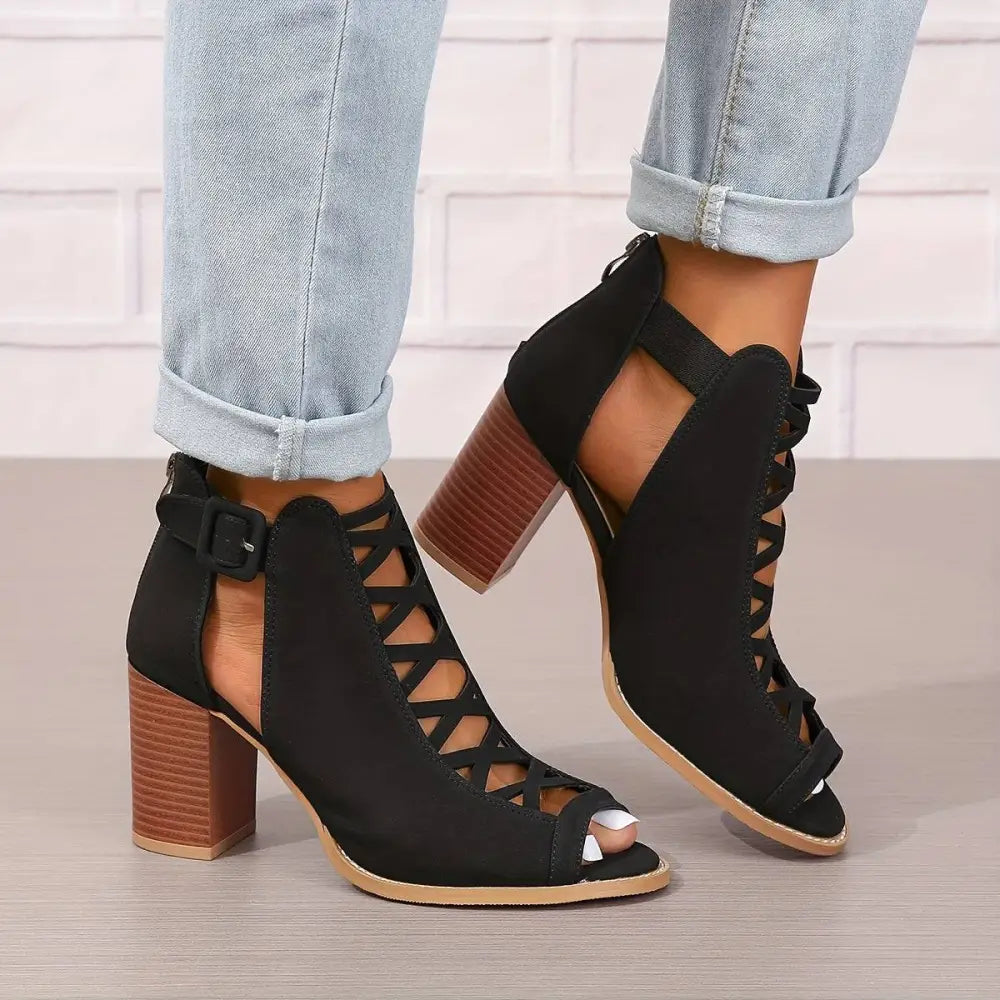 Women’s Heels 216