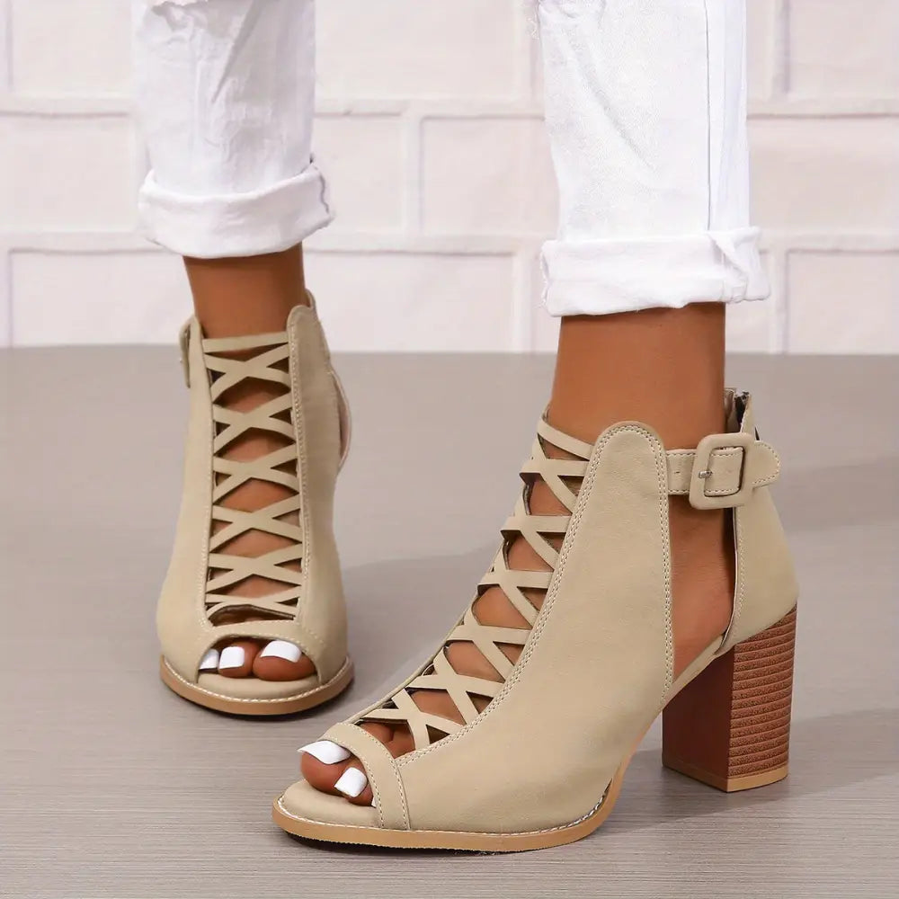 Women’s Heels 216