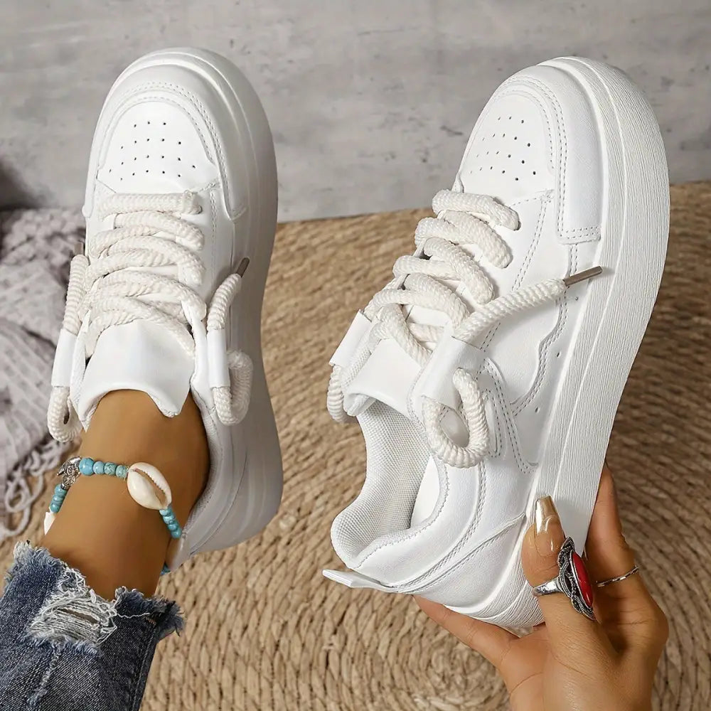 Women’s Sneakers 195