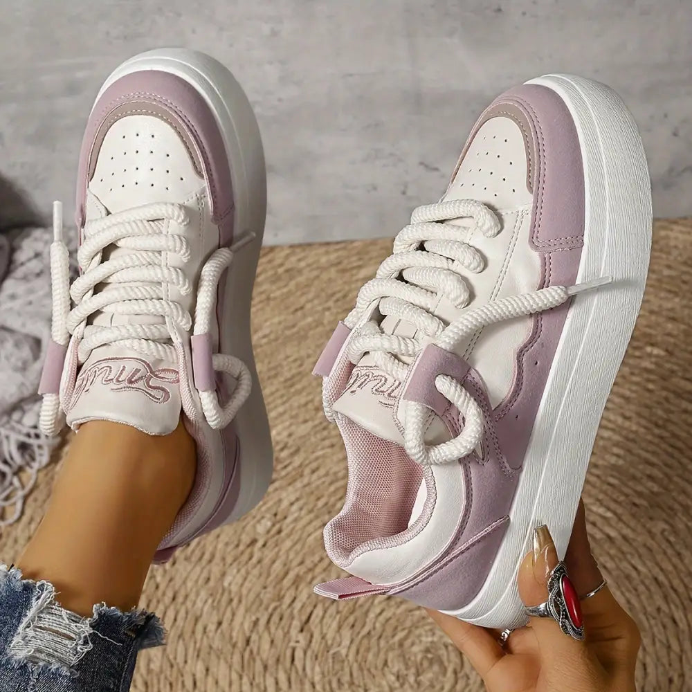 Women’s Sneakers 195