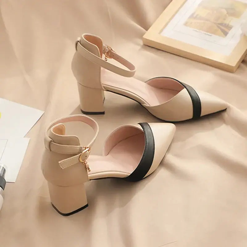 Women’s Heels 197