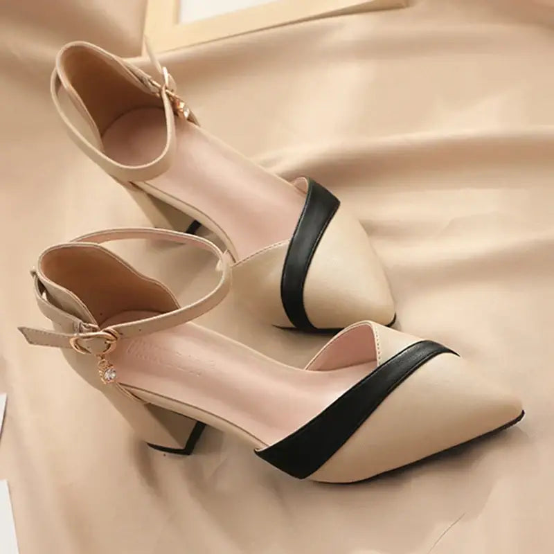 Women’s Heels 197