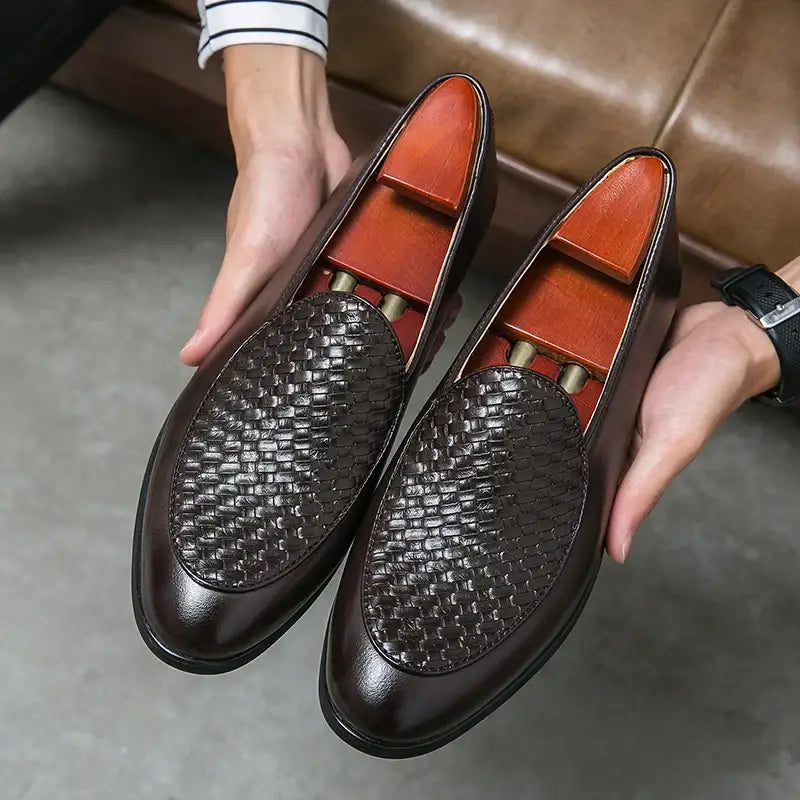 Men’s Shoes 180