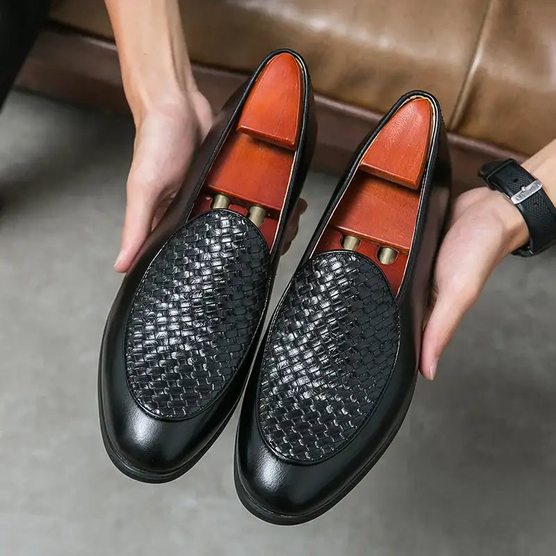 Men’s Shoes 180