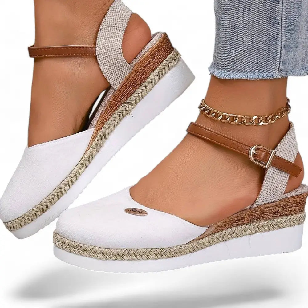 Women’s Sandals 229