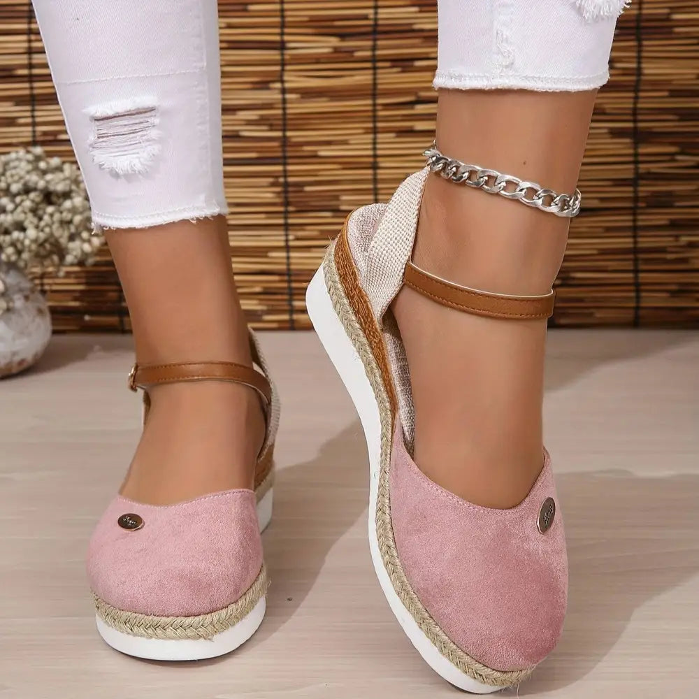 Women’s Sandals 229