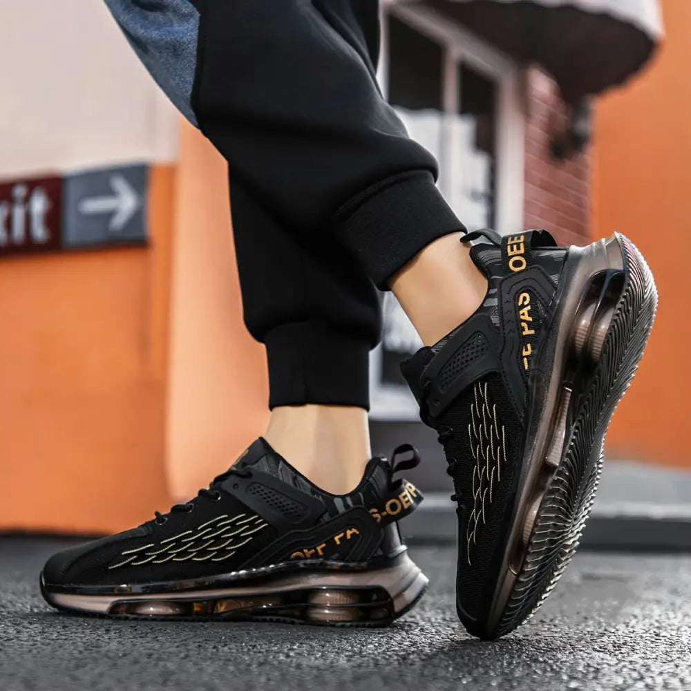 Men’s Sneakers 566
