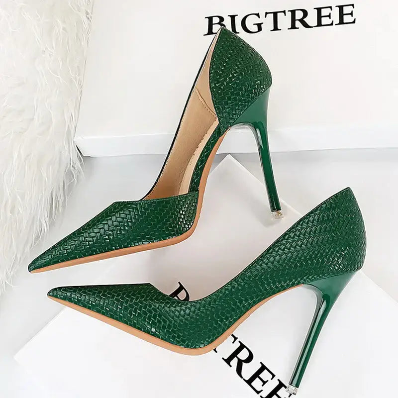 Women’s Heels 196