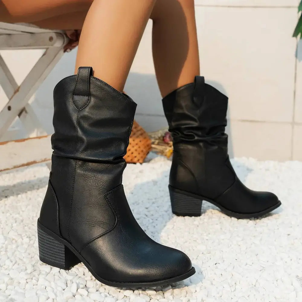 Women’s Boots 243
