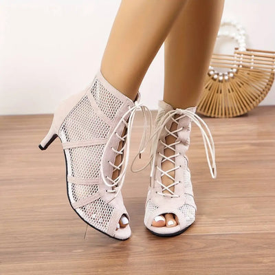 Women’s Heels 209