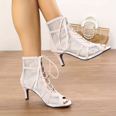Women’s Heels 209